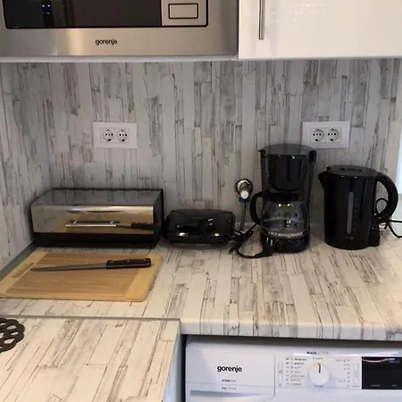 아파트 Galeb Osjecka Ulica 37 *