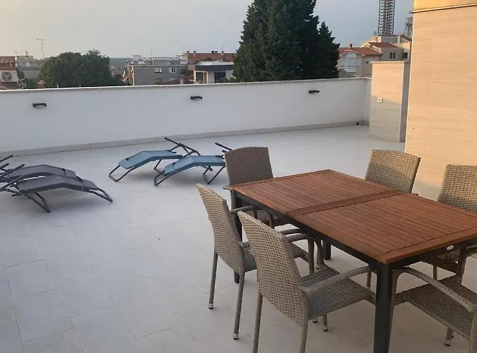 Galeb Osjecka Ulica 37 *